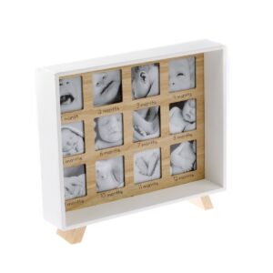 Dřevěný stojací fotorámeček První rok života, 25,5 x 29,5 cm